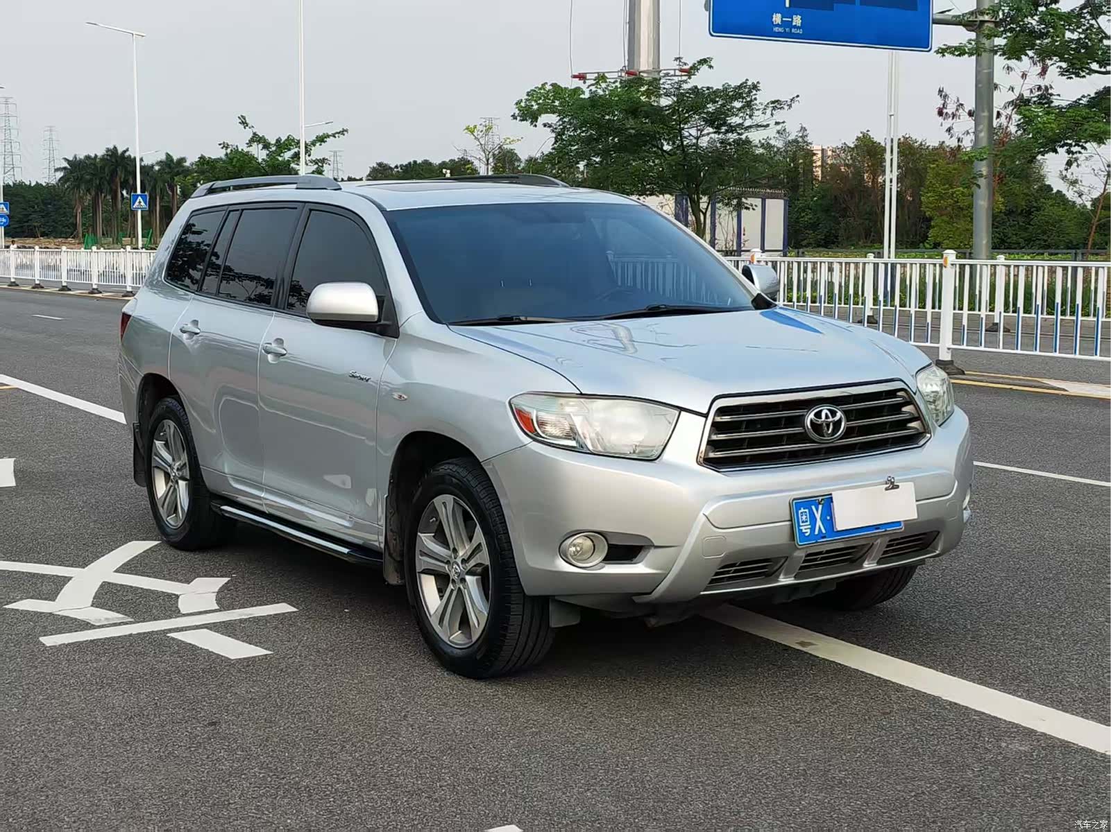 Toyota Highlander, 2012 3