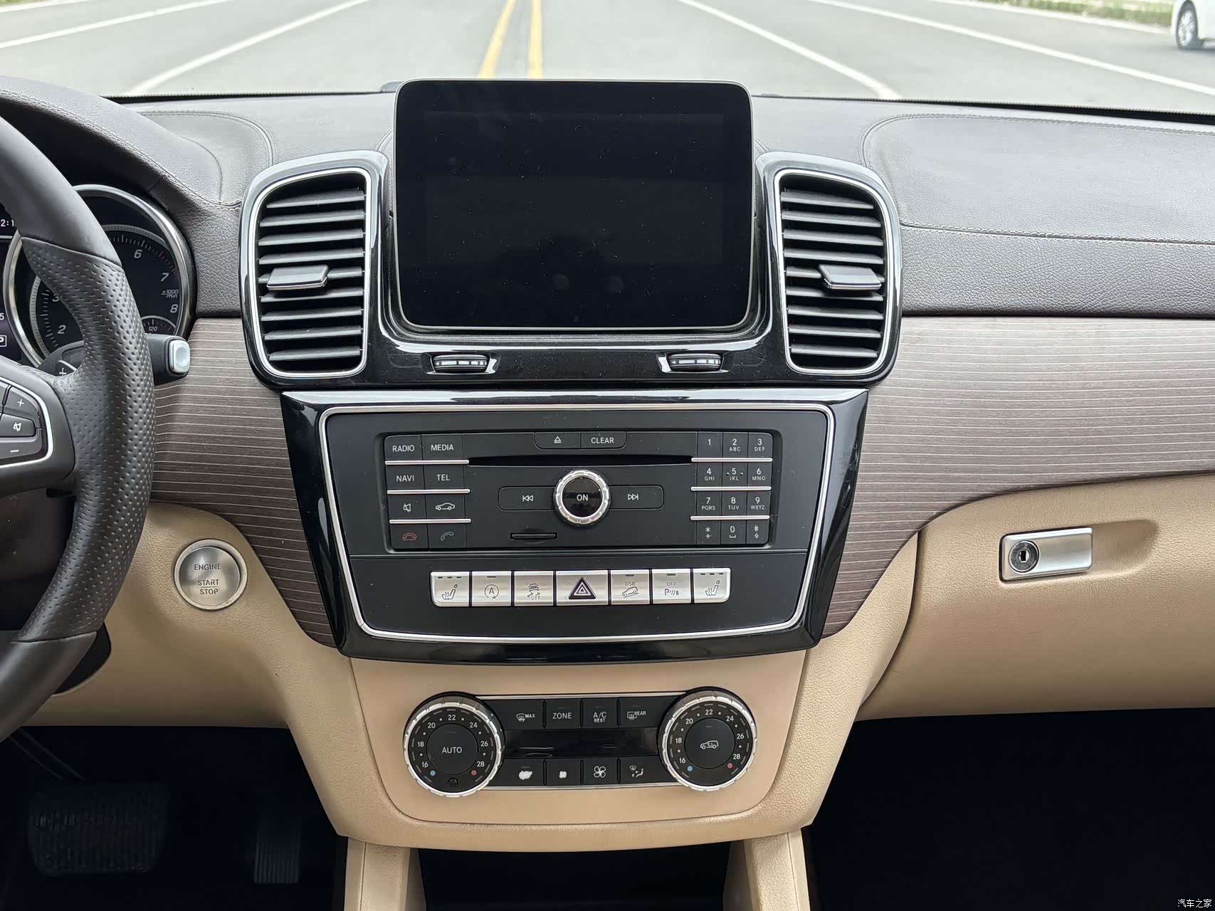 Mercedes-Benz GLE, 2019 12