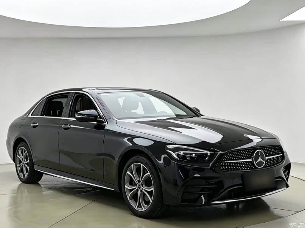 Mercedes-Benz E-Class, 2023 15