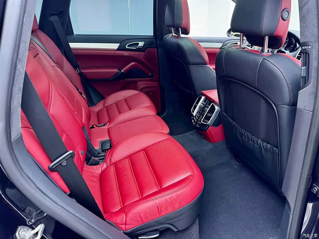 Porsche Cayenne, 2016 23