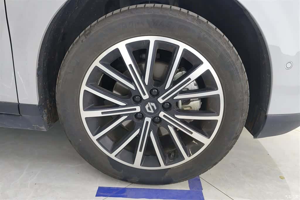 Leapmotor B10, 2025 6