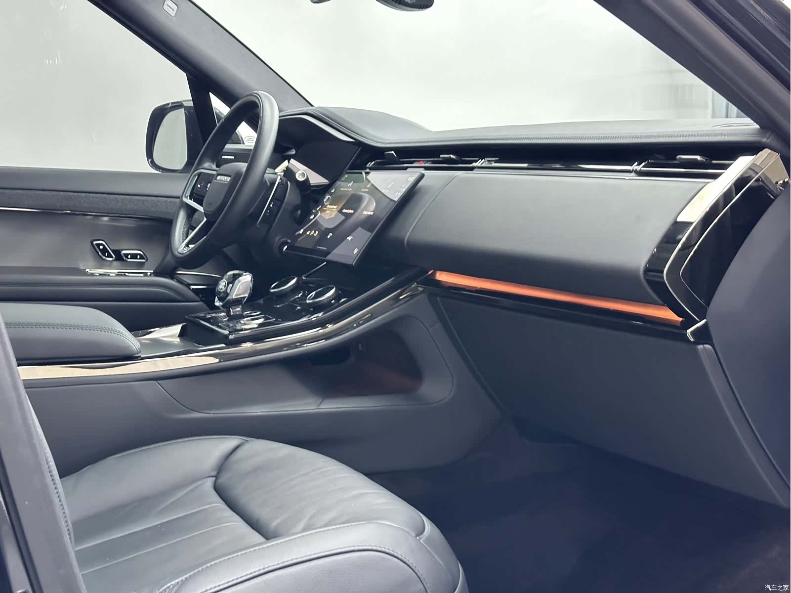 Land Rover Range Rover, 2023 15