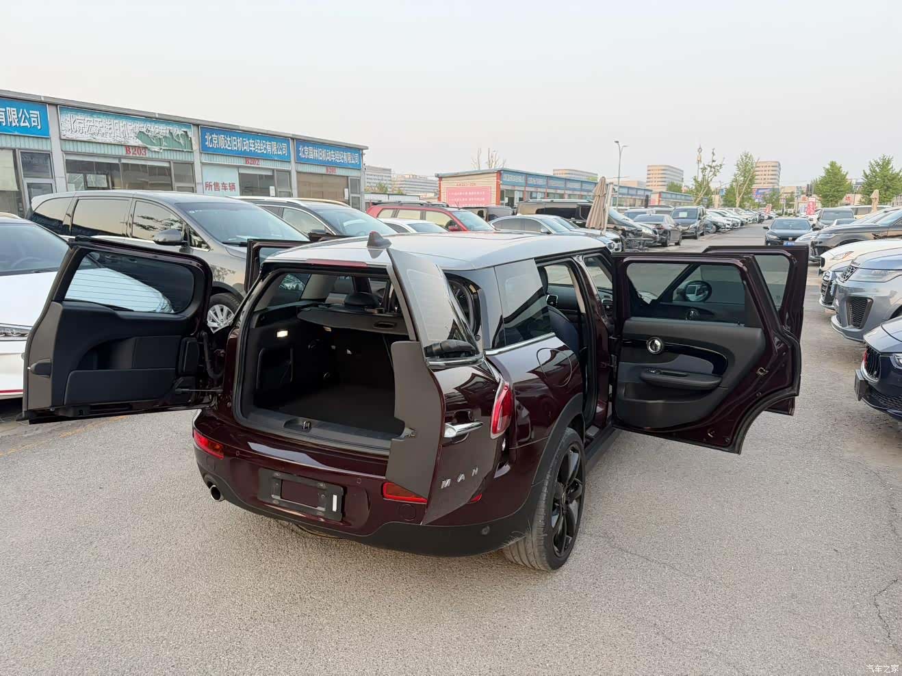Mini Clubman, 2016 25