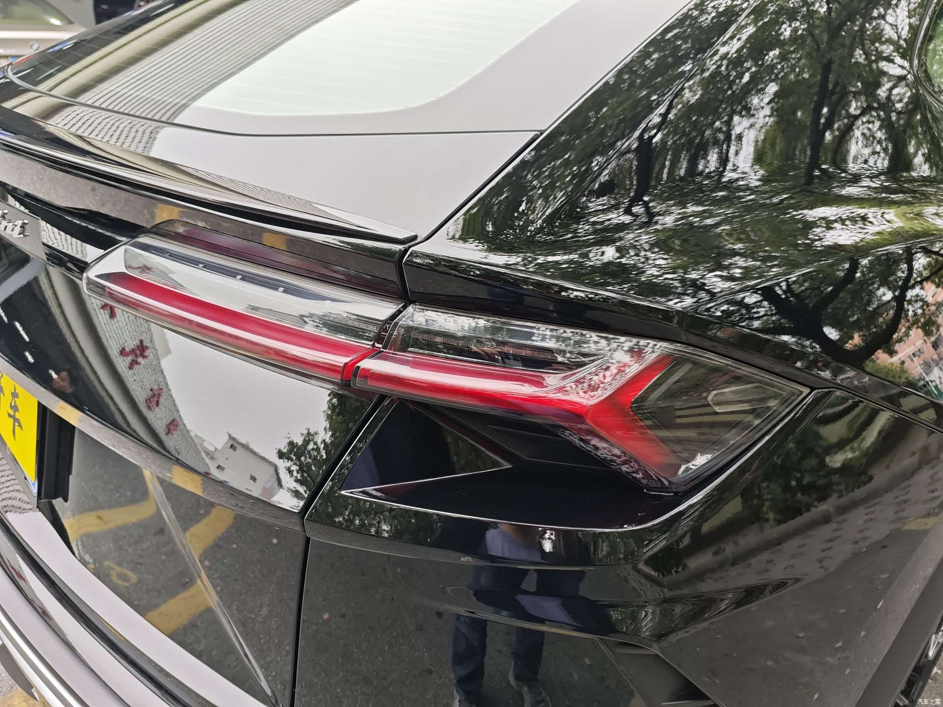 Lamborghini Urus, 2022 29