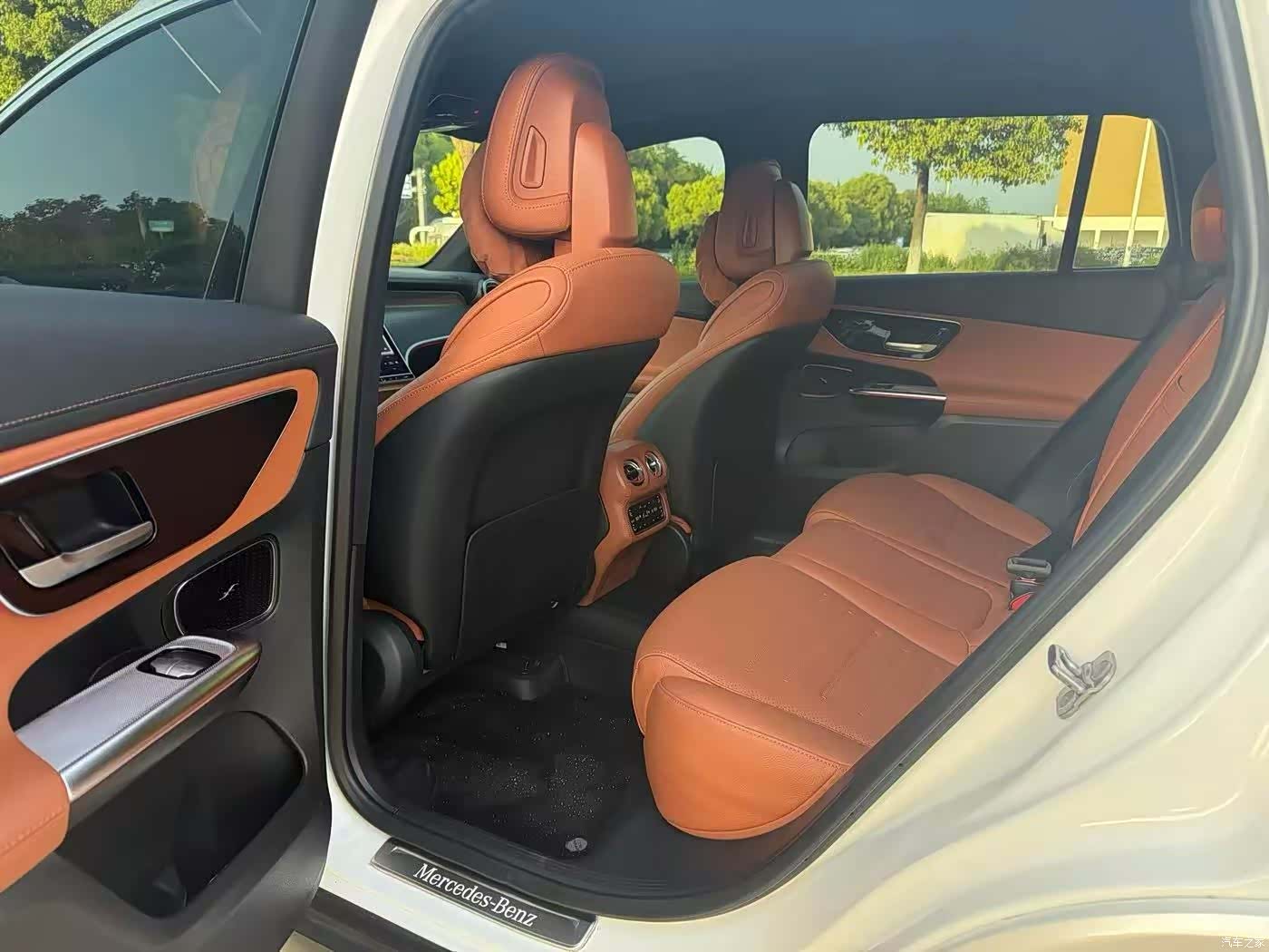 Mercedes-Benz GLC, 2023 все фото