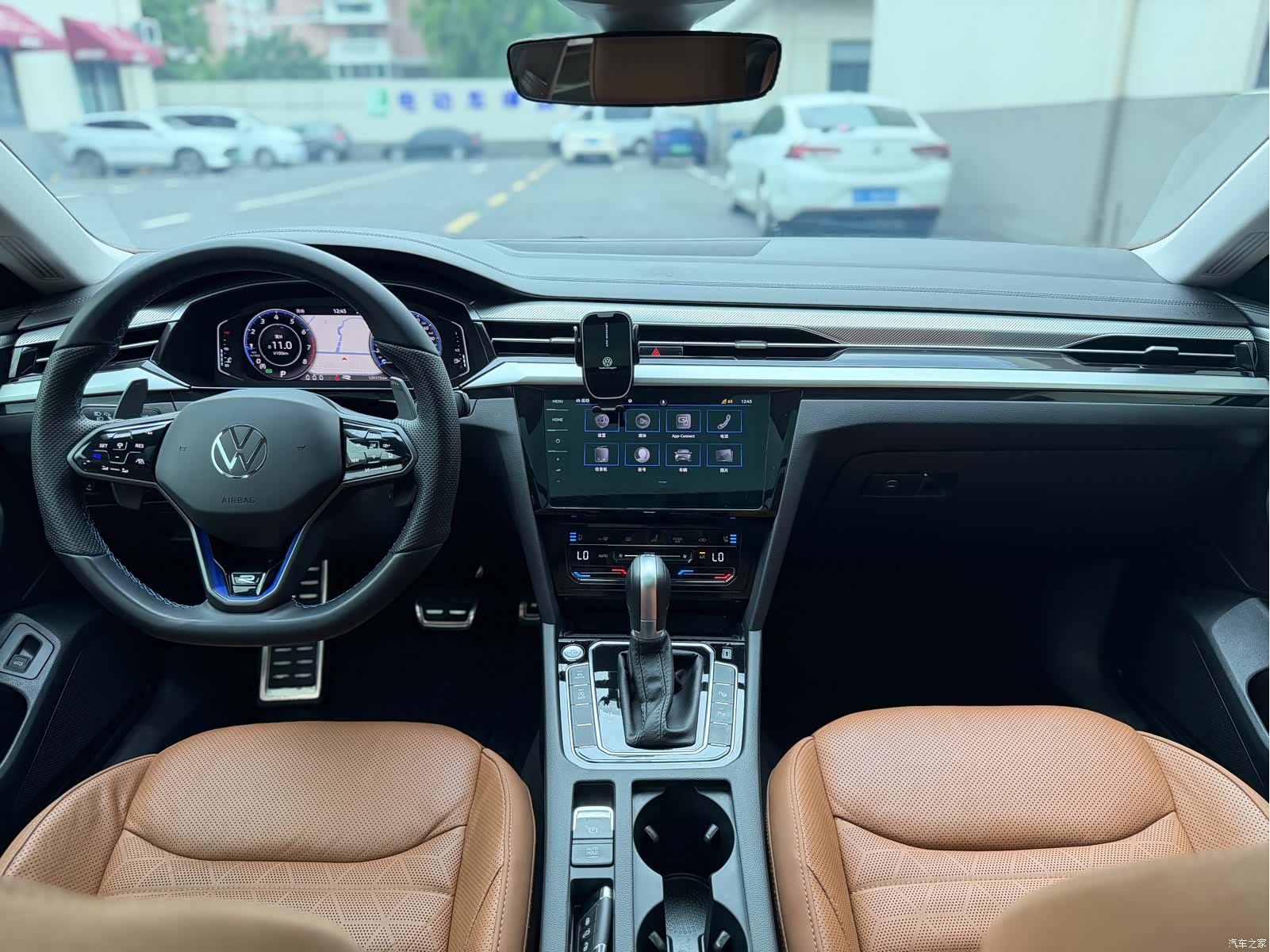 Volkswagen CC, 2022 13