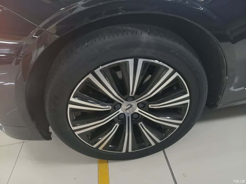 Volvo S90, 2021 23
