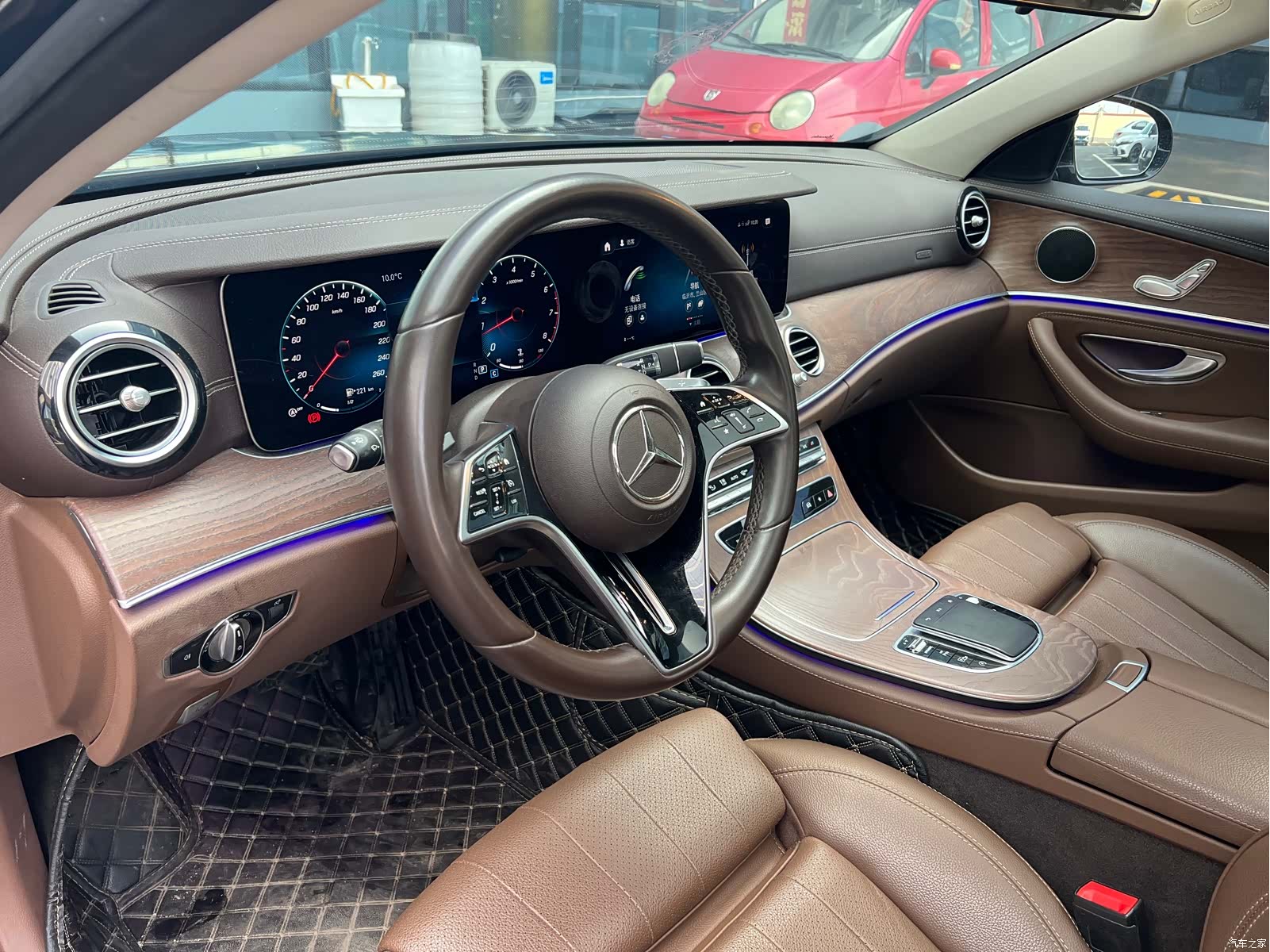 Mercedes-Benz E-Class, 2021 4