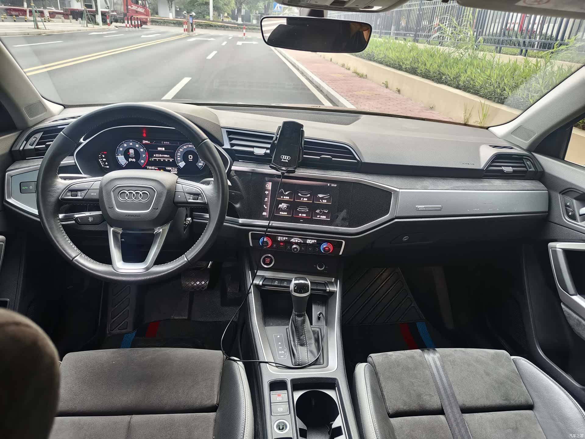 Audi Q3, 2021 10