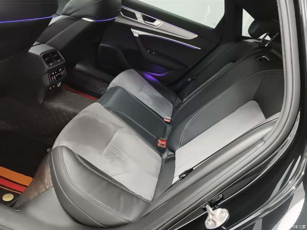 Audi A6L, 2024 13