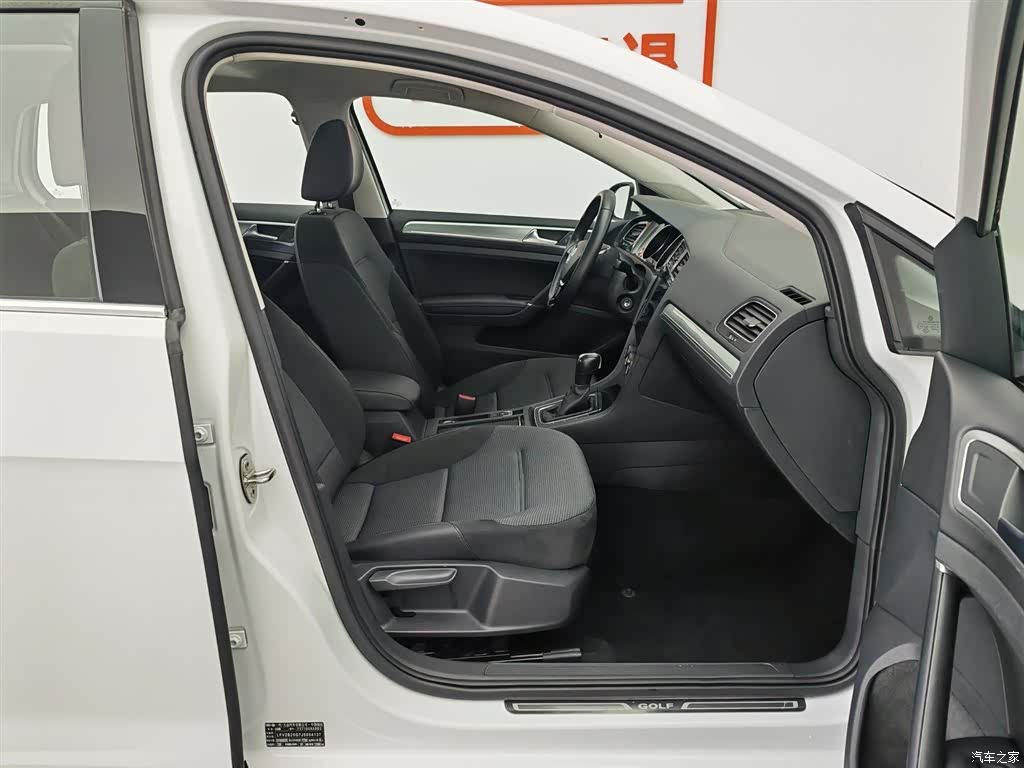 Volkswagen Golf, 2018 23