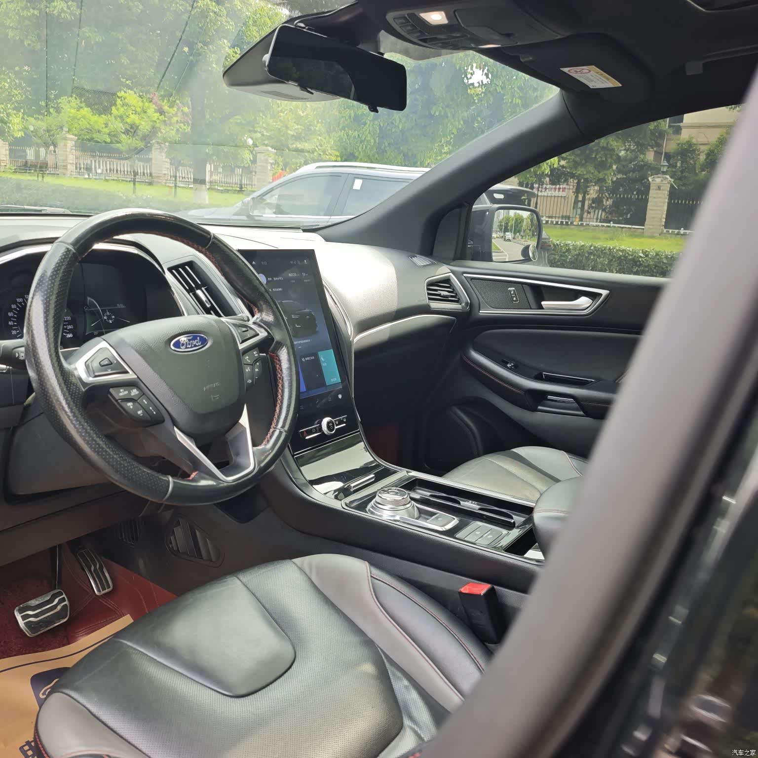 Ford Edge, 2019 11