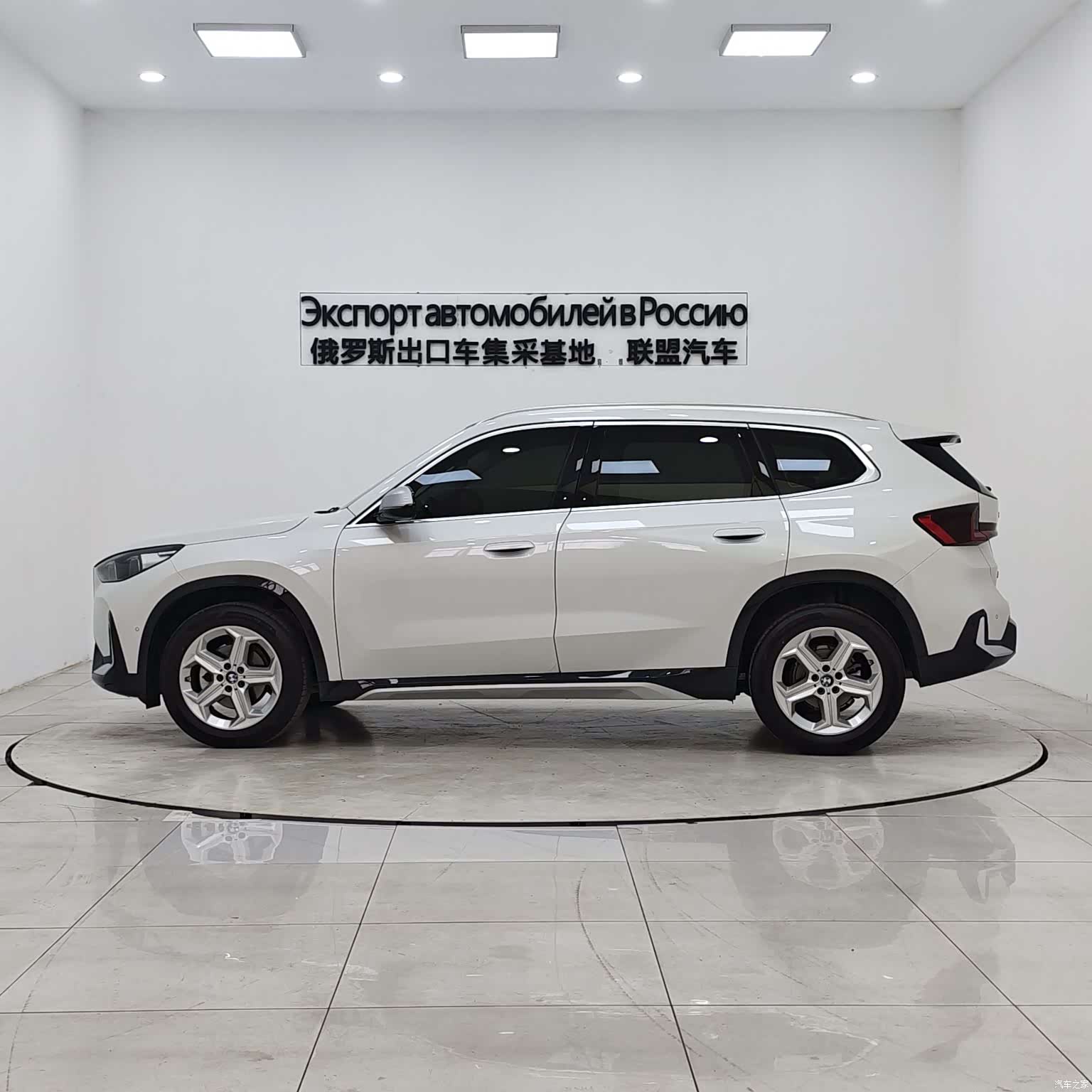 BMW X1, 2024 все фото