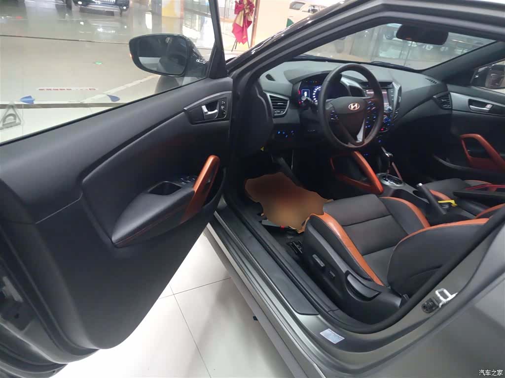 Hyundai Veloster, 2017 16