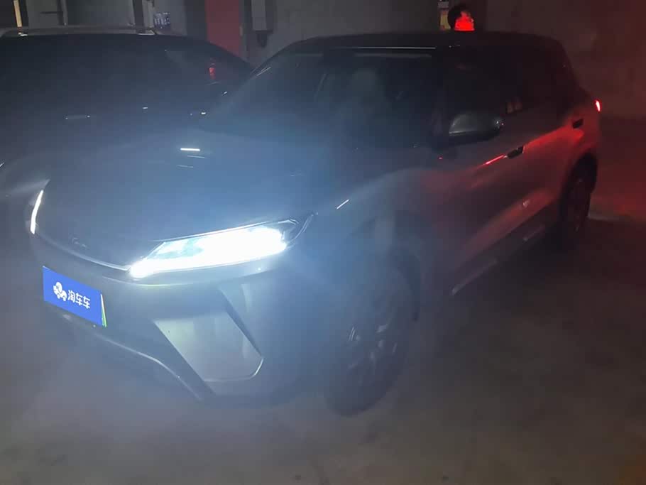 BYD Yuan UP