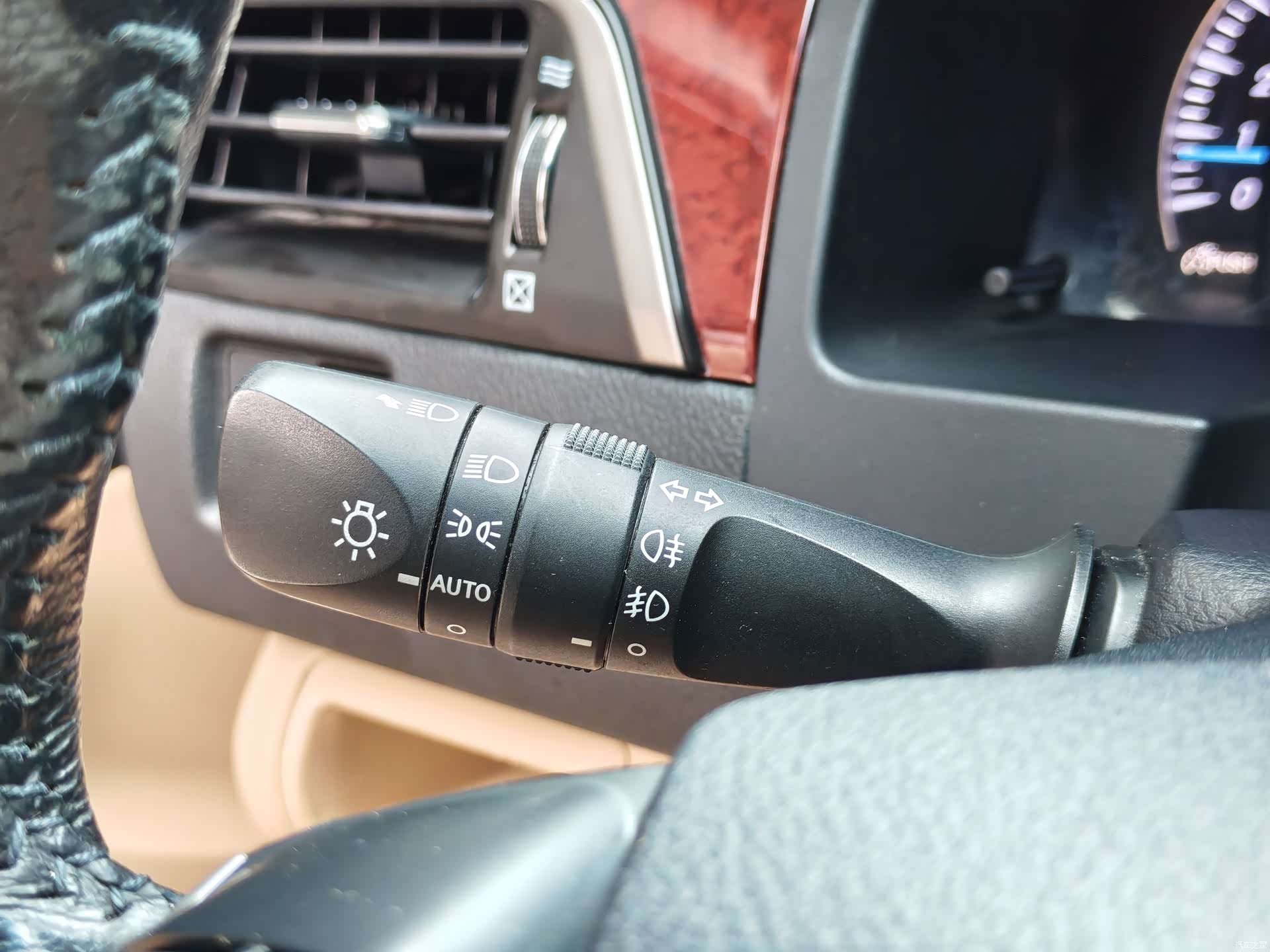 Toyota Camry, 2013 13