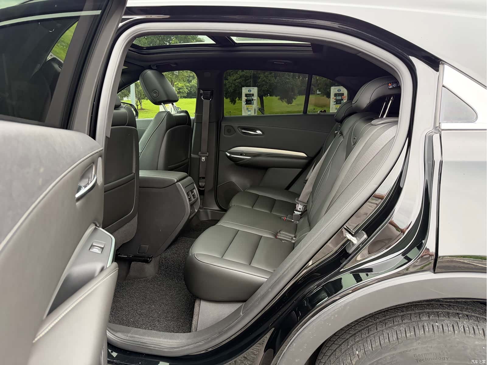 Cadillac XT4, 2019 17