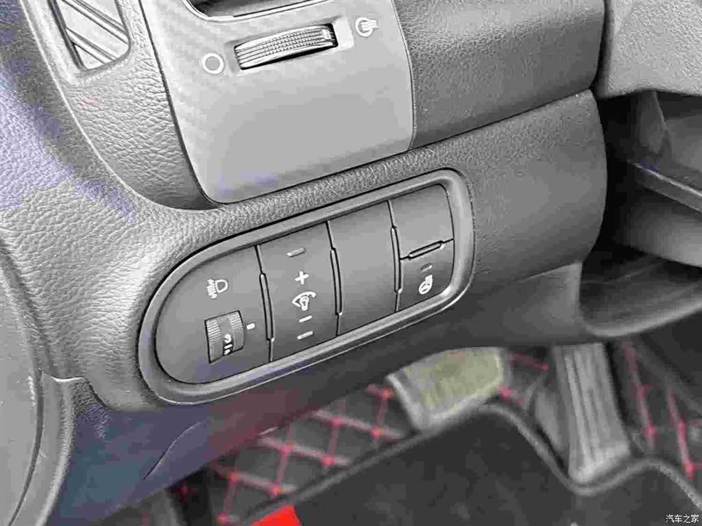 Kia K3, 2015 21