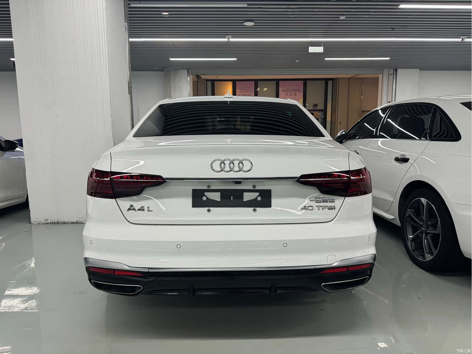 Audi A4L, 2021 11