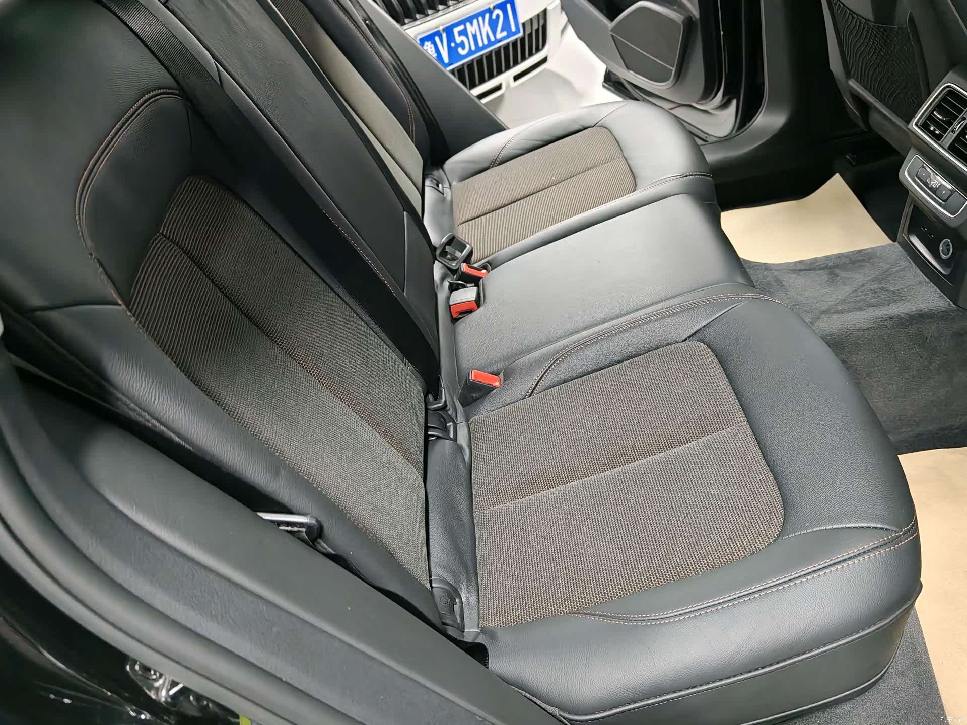 Audi Q5L, 2021 10