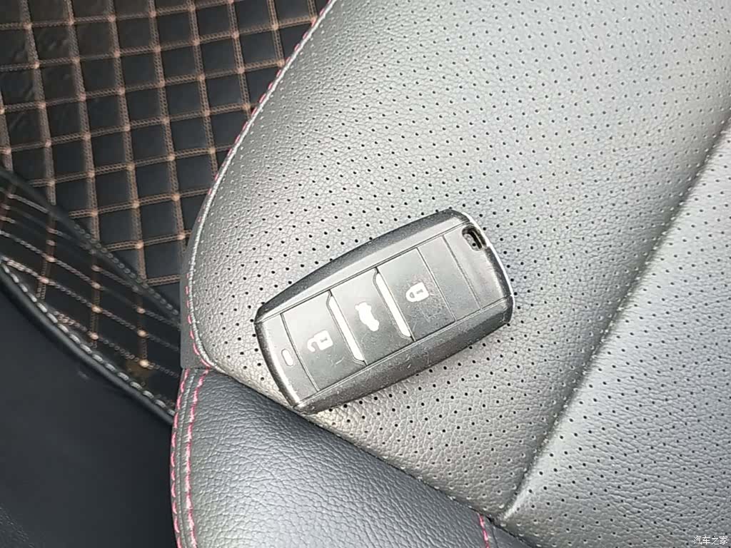 Changan CS75, 2017 9