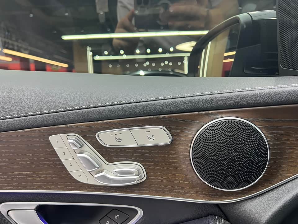 Mercedes-Benz GLC Mercedes-Benz GLC