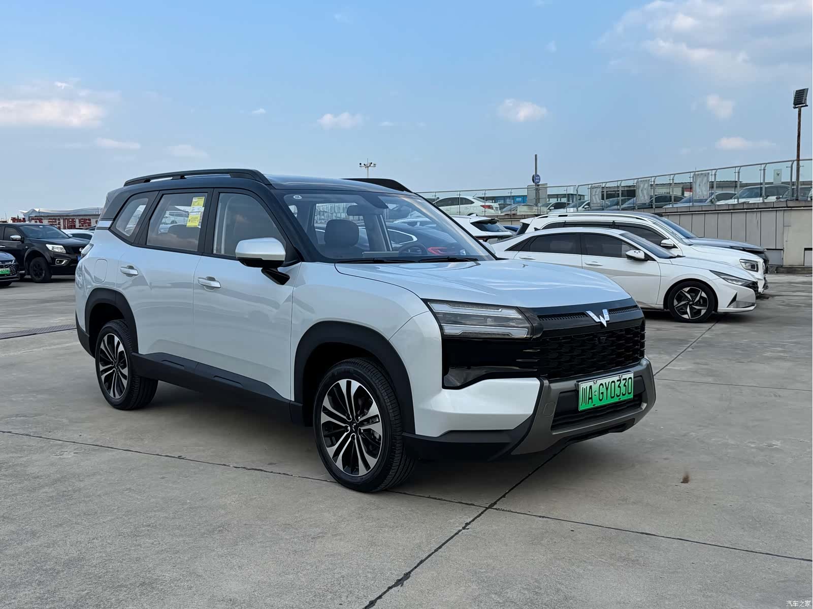 Wuling 560, 2026 3