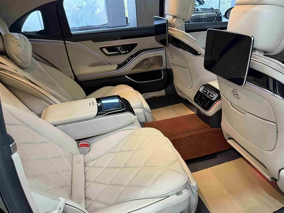 Mercedes-Benz Maybach S-class
