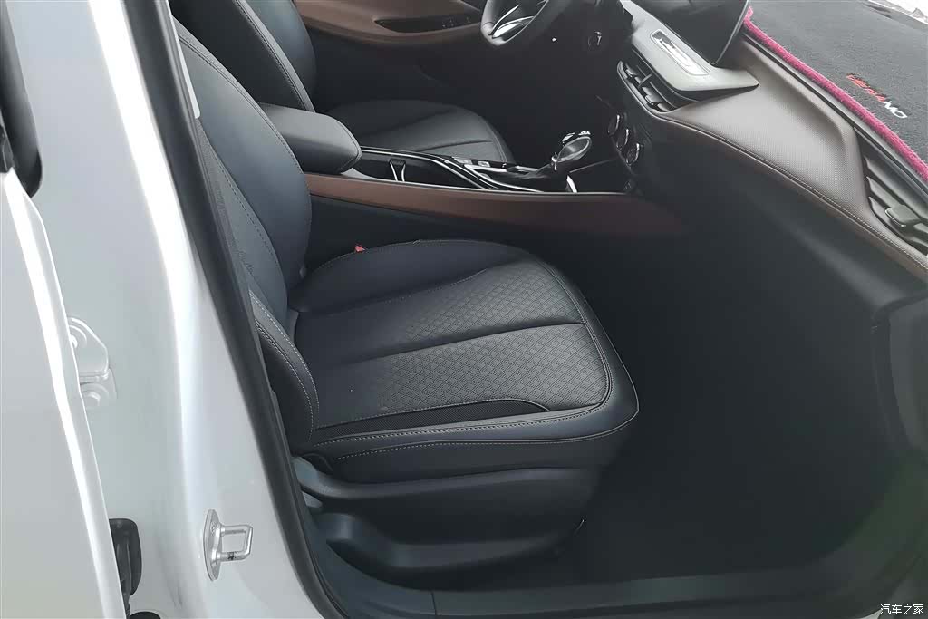 Buick Verano, 2022 8