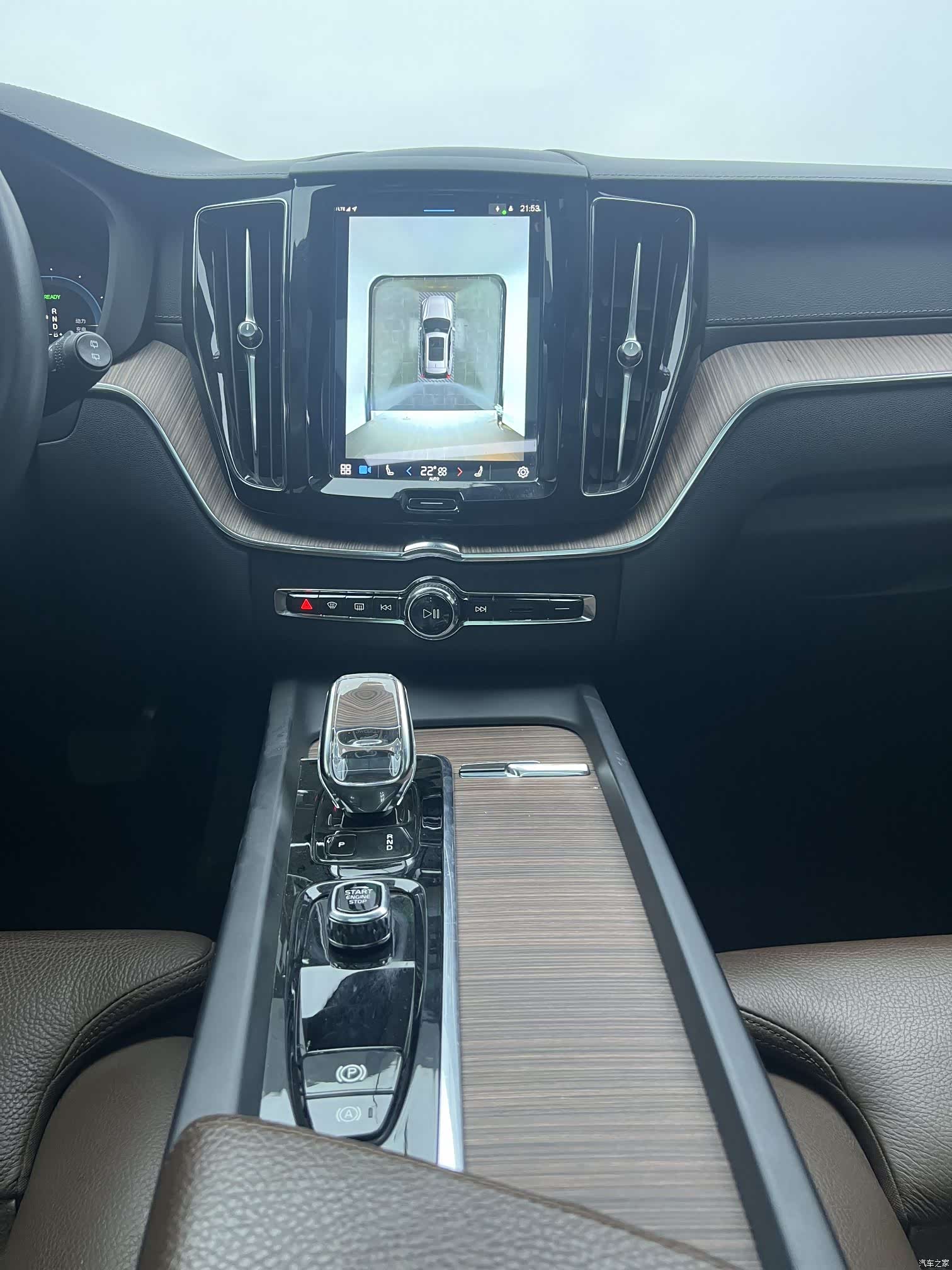 Volvo XC60, 2022 все фото