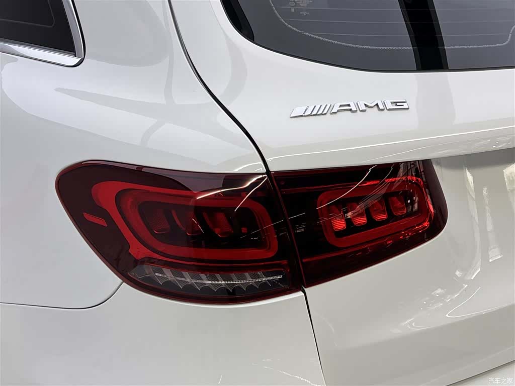 Mercedes-Benz GLC, 2022 10