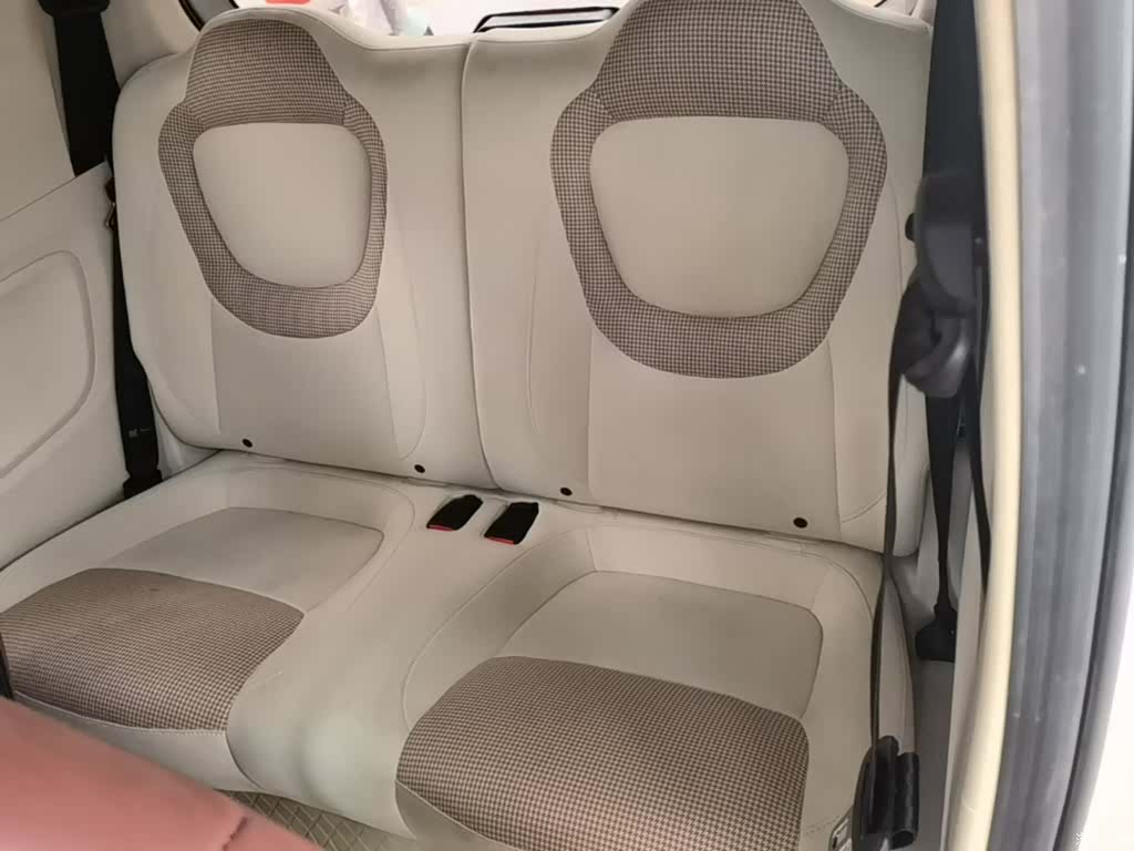 Wuling MINIEV, 2025 17