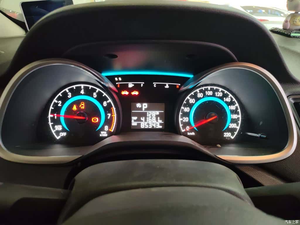 Chevrolet 320, 2019 8