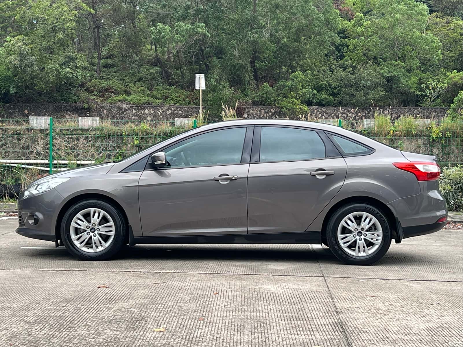 Ford Focus, 2014 7