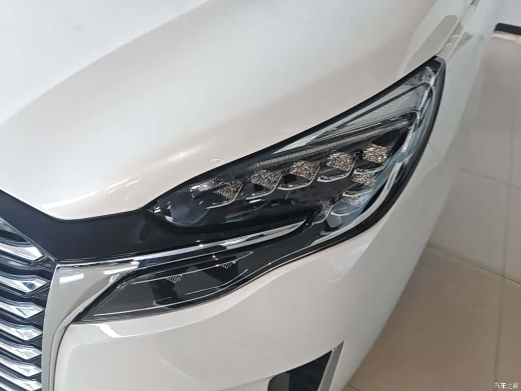 Buick GL8, 2022 24