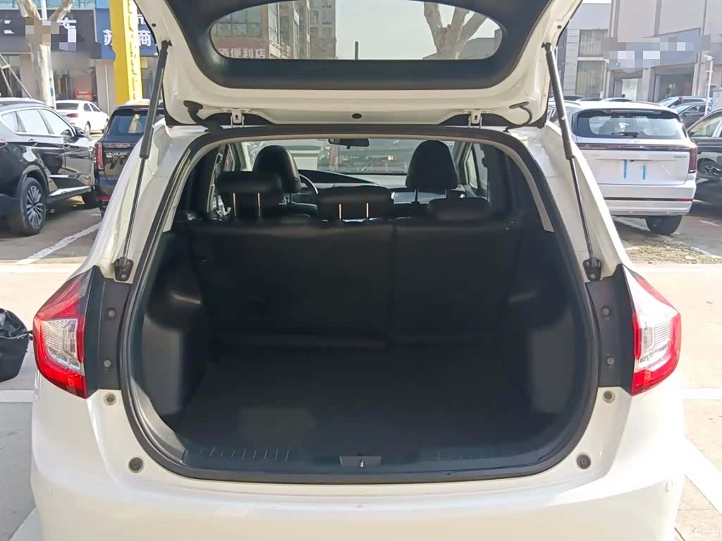 Honda Jade, 2015 19