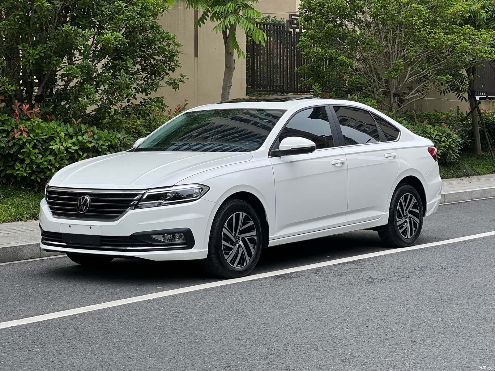 Volkswagen Lavida, 2021 2