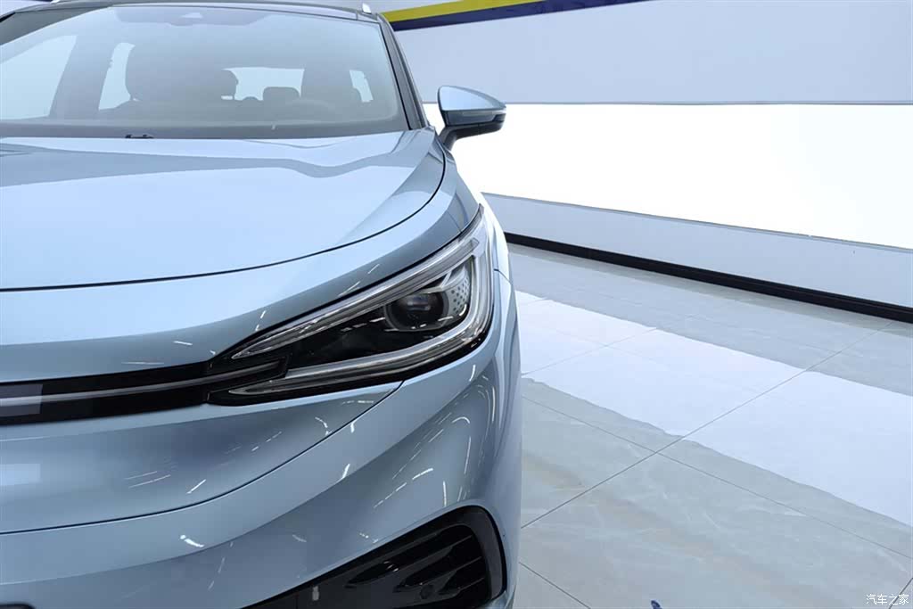 Volkswagen ID.4, 2022 все фото