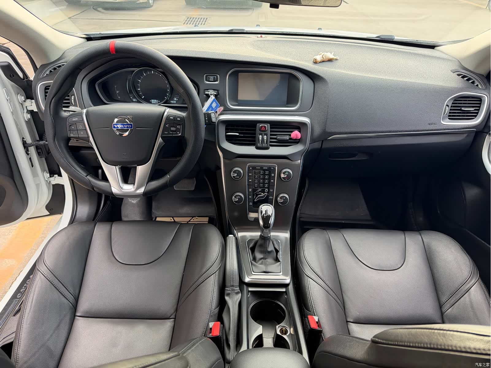 Volvo V40, 2014 7