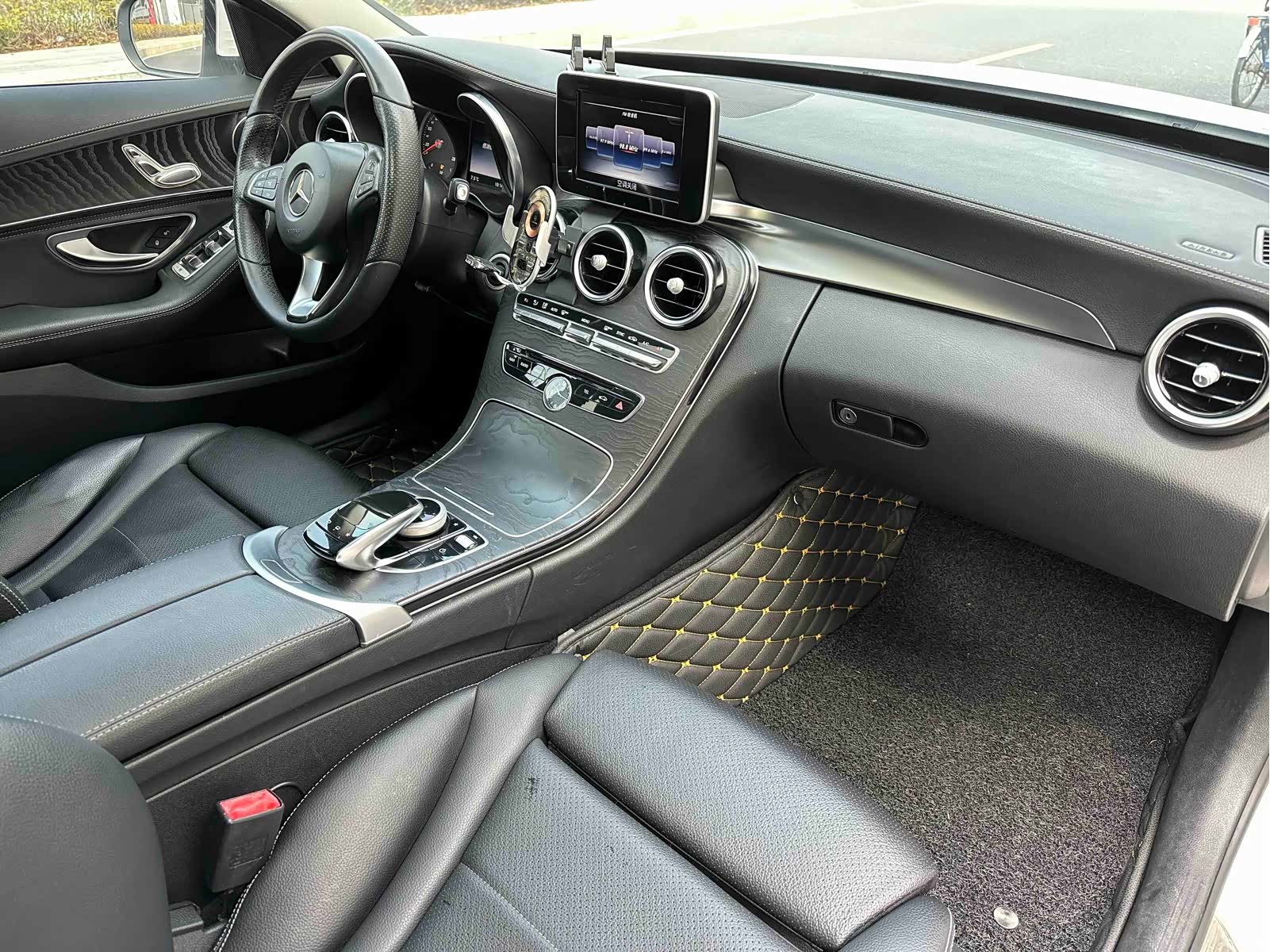 Mercedes-Benz C-Class, 2015 7