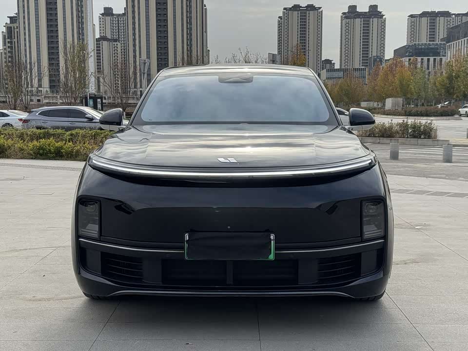 Li Auto Ideal L8