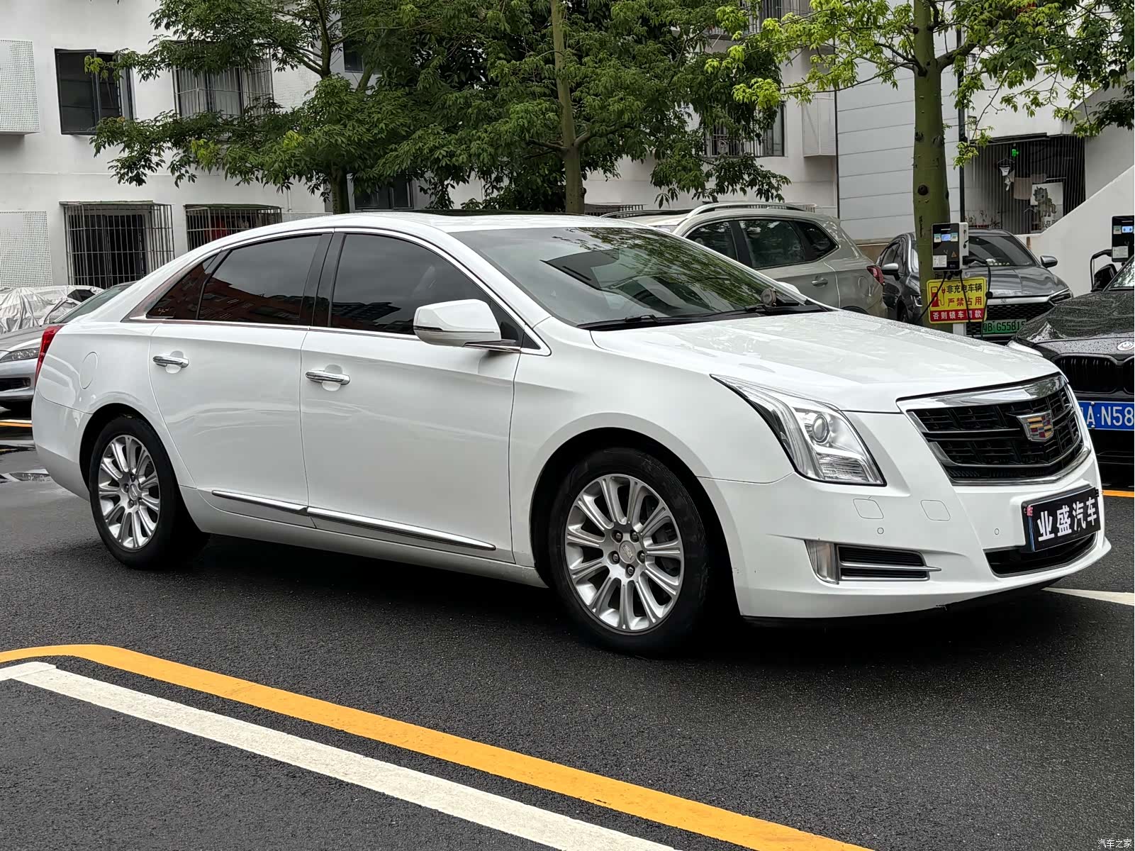 Cadillac XTS, 2016 3