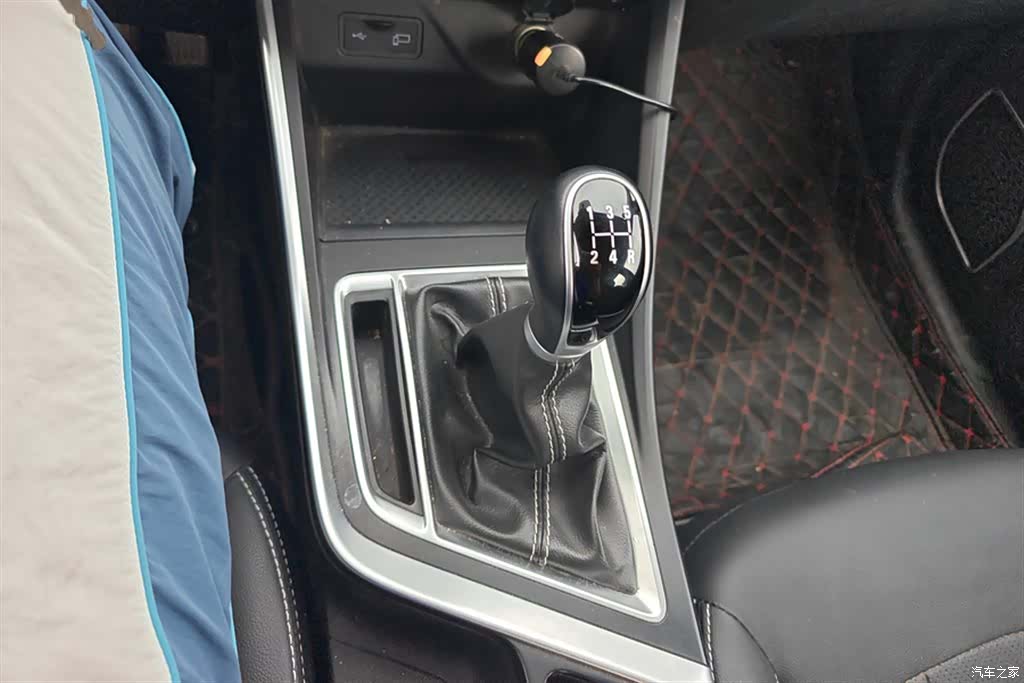 Geely X3, 2020 16