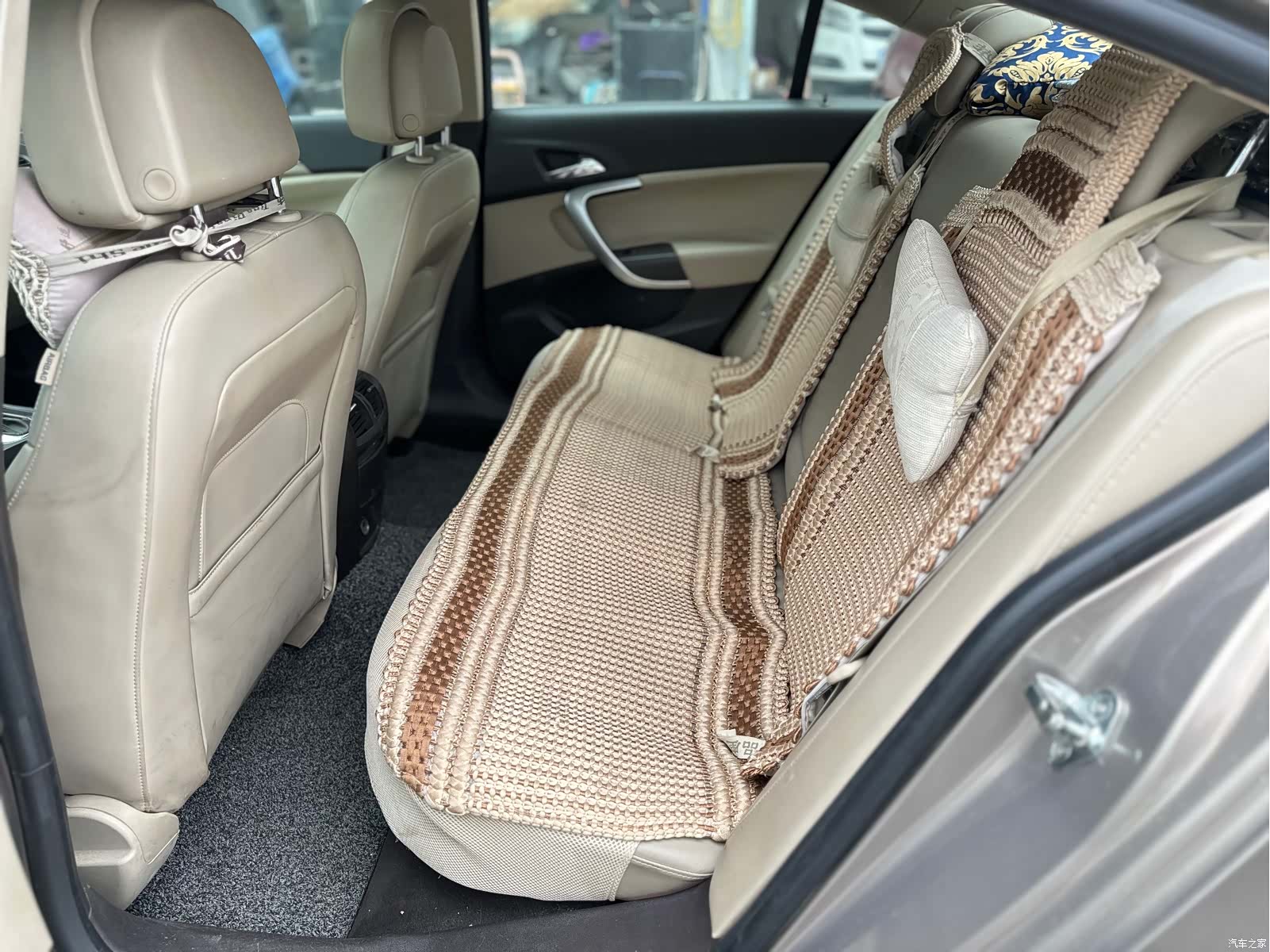 Buick Regal, 2011 8