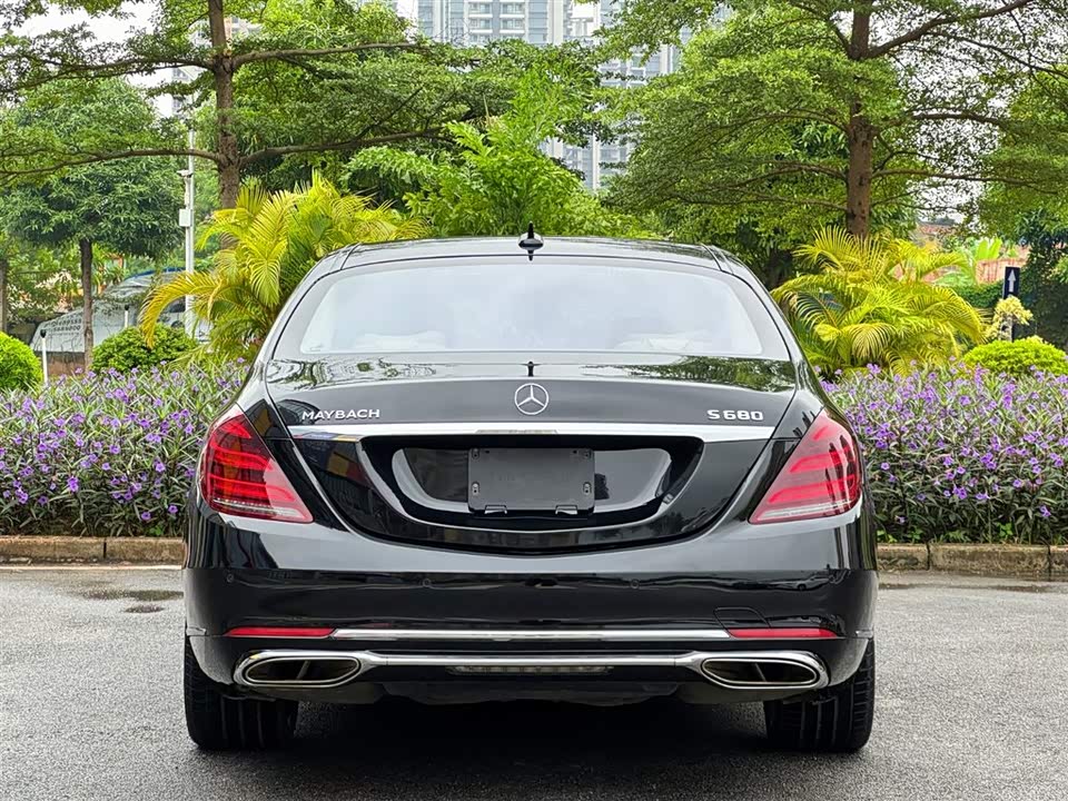 Mercedes-Benz Maybach S-class