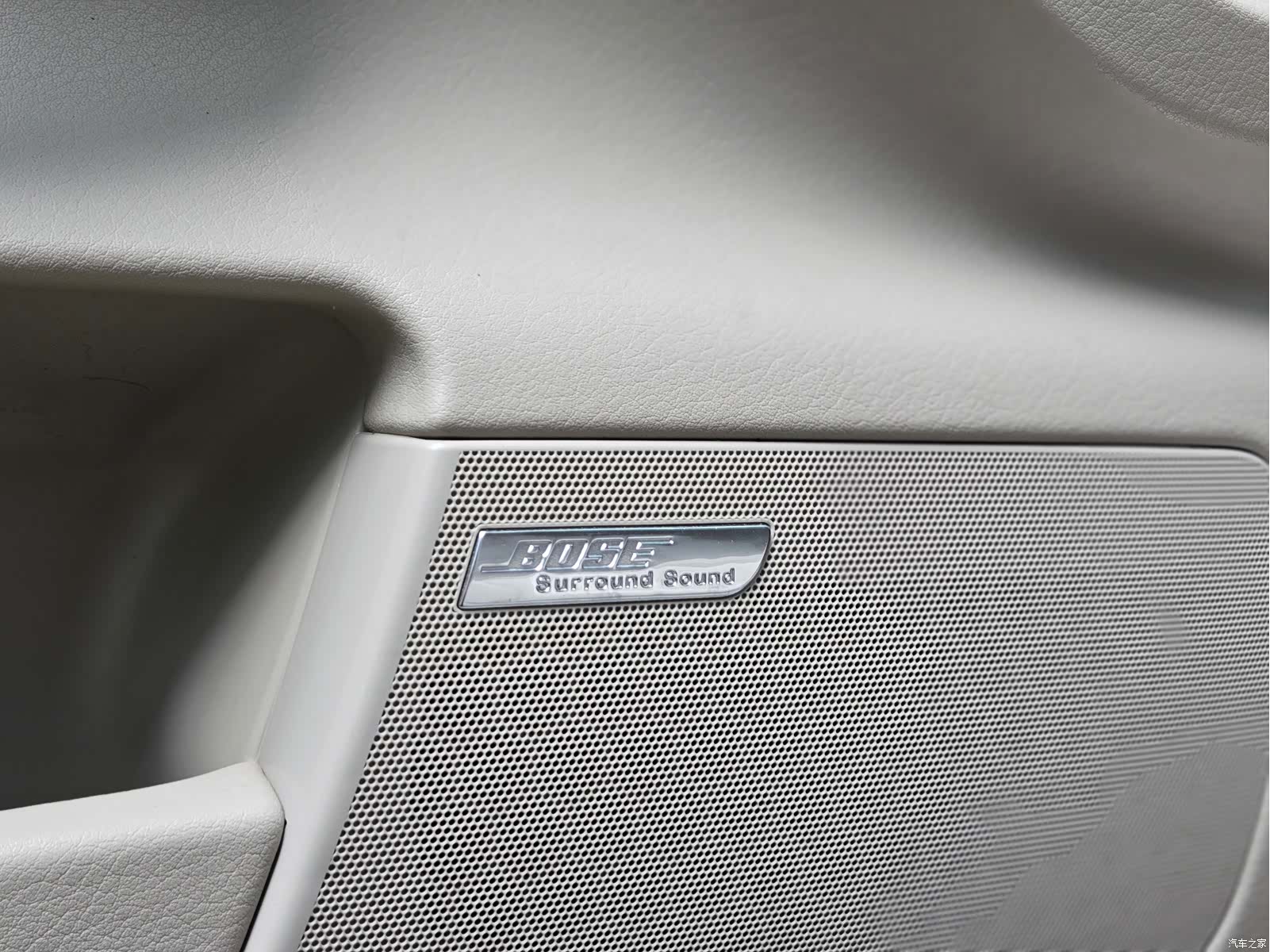 Audi A6L, 2011 21