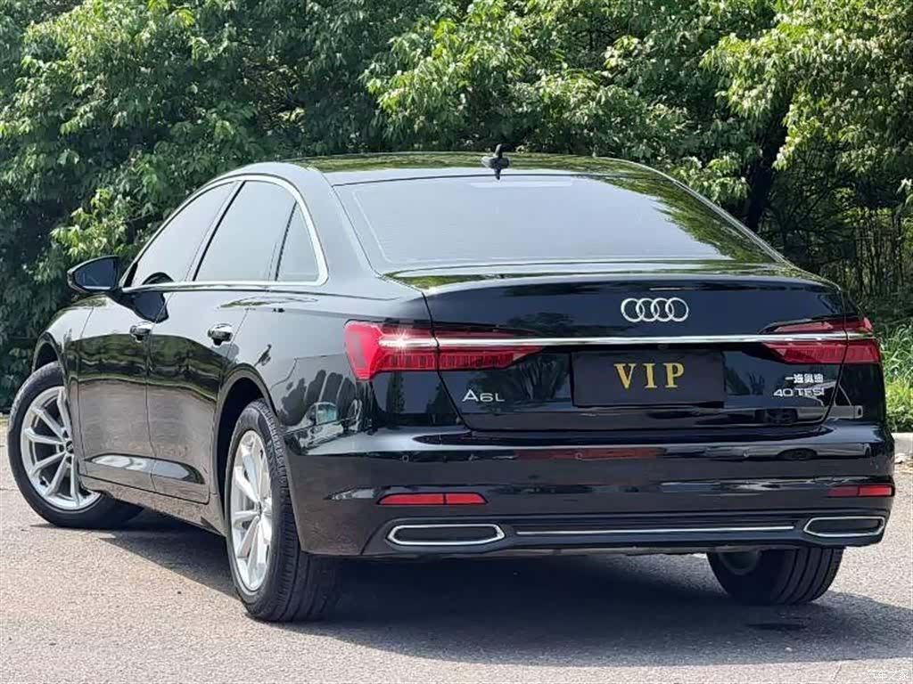 Audi A6L, 2022 3