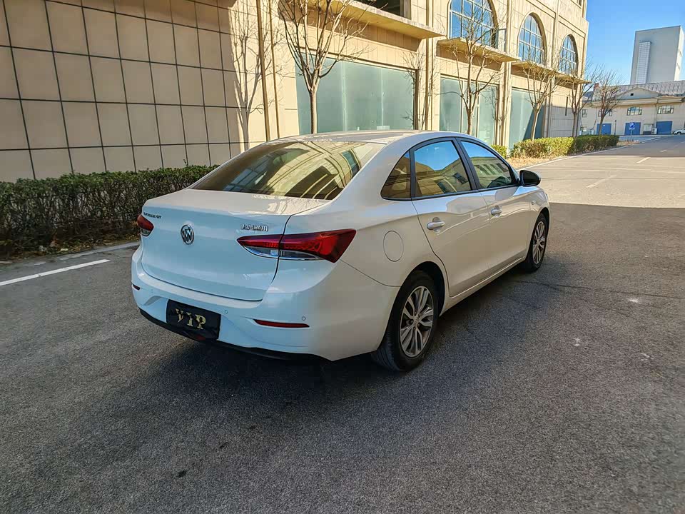 Buick Yinglang
