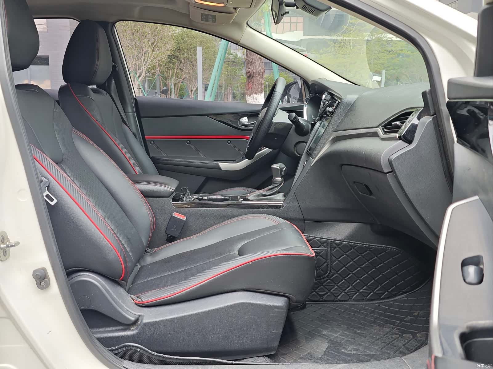 Nissan D60, 2019 9