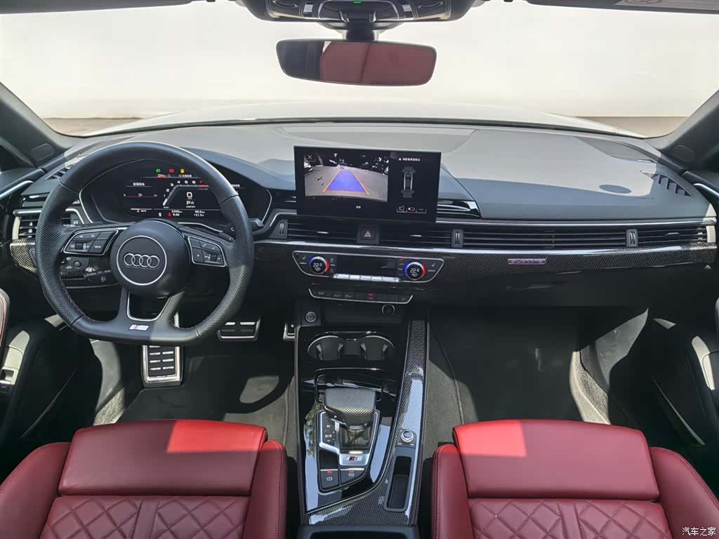 Audi S4, 2025 11